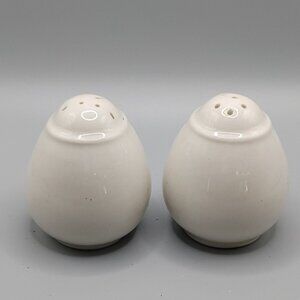 Oval Shapped Salt and Pepper Shakers